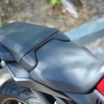 Review-Honda-CB650R_Seat