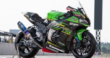 Kawasaki รวมทีม 3 นักบิด WSBK หวังโค่นแชมป์ Suzuka 2019 จาก Yamaha หลังปีก่อนพลาดไป 2019-kawasaki-suzuka8hrs-team-02