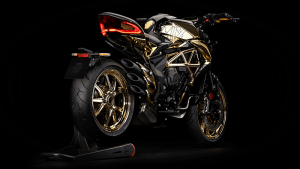 mv-agusta-dragster-rc-shining-gold-edt-003