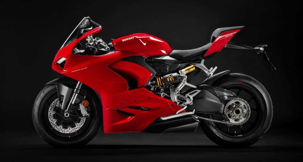 2020-ducati-panigale-v2-02