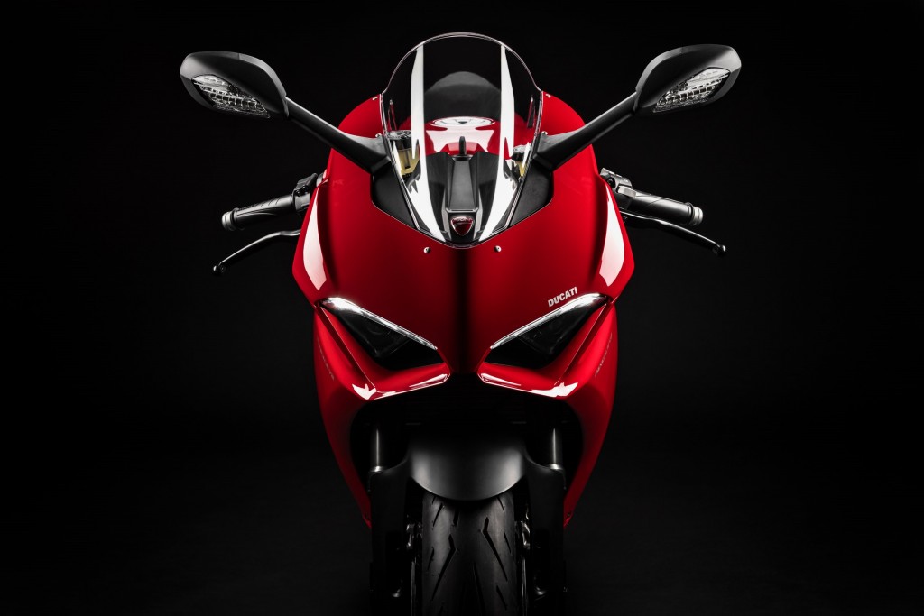 2020-ducati-panigale-v2-12