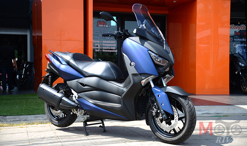 2020-Yamaha-Xmax300-Blue
