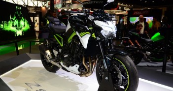 2020-kawasaki-z900-pic-eicma2019-01