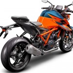 2020-ktm-1290-super-duke-r-eicma2019-06