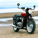 2020-triumph-bonneville-t100-t120-bud-ekins-edt-07