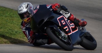 Marquez กลับมาขี่รถแข่ง Moto3 เช็คฟิต ในรอบ 2 เดือน หลังผ่าตัด Marquez-Moto3-Check-fit