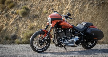 Harley-Davidson ประกาศหยุดโรงงานในอเมริกาด่วน เหตุพบพนักงานบริษัท 1 รายติดเชื้อ COVID-19 2020-Harley-Davidson-Sport-Glide (16)_resize