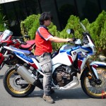 2020-Honda-AfricaTwin-1100-Adventure-Sports-Ride-Postiion_1