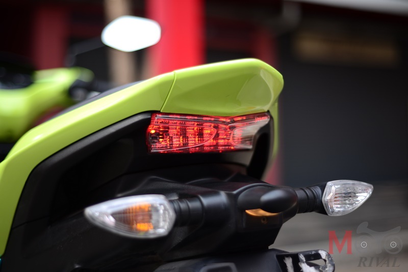 Review-2020-Yamaha-Aerox-R_Taillight