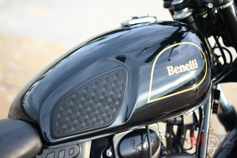 Review-Benelli-Imperiale-400_08