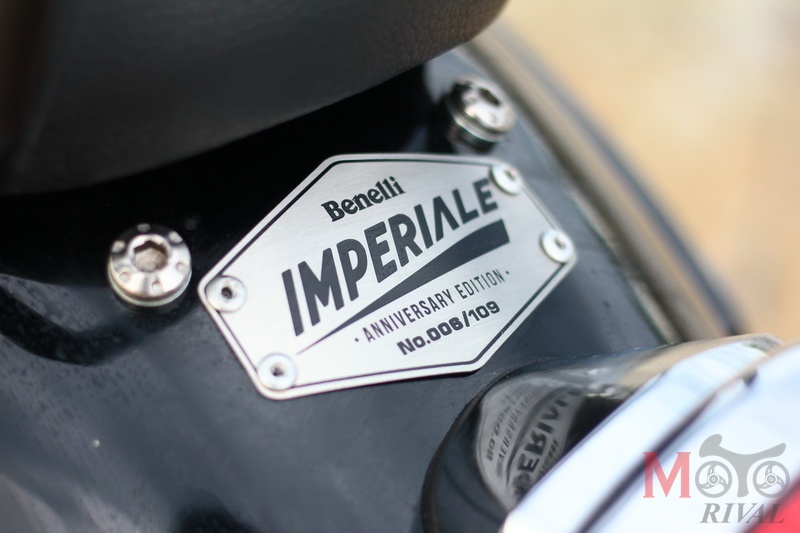 Review-Benelli-Imperiale-400_Plate