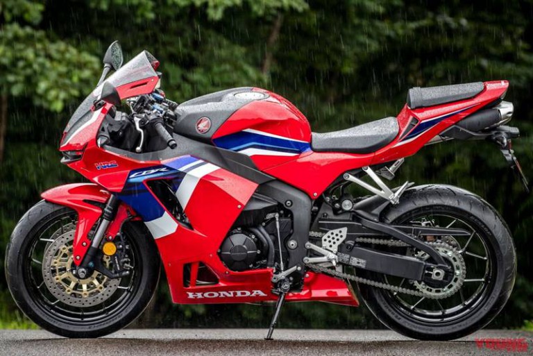 เทียบสเปคทางเทคนิค 2021 Honda CBR600RR vs 2020 Kawasaki ZX6R