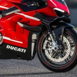 ducati-superleggera-v4-ambience-pic-10