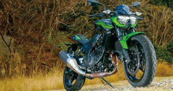 2021 Z400 เขียว