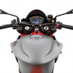 2021-aprilia-tuono-660-production-007