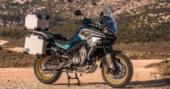 เผยแล้ว ! CFmoto 800MT 2021 ร่างสมบูรณ์ก่อนวางขายจริงในอีกไม่กี่อึดใจ CFmoto 800MT 2021