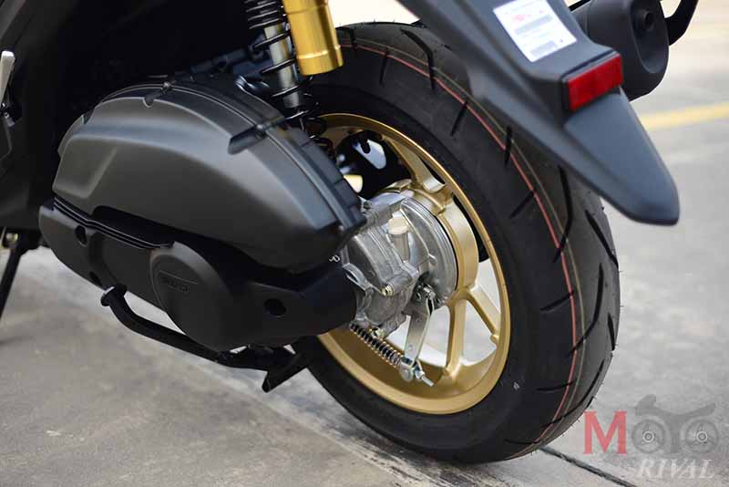 2021-Yamaha-Aerox-155-Gold-Wheel