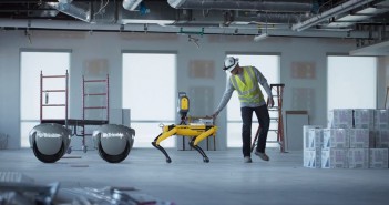 Piaggio Fast Forward เทคโนโลยีหุ่นยนต์สุดล้ำ จากความร่วมมือกับ Trimble Piaggio Fast Forward