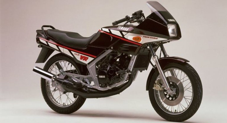 เปิดสเปค Yamaha VR150 สปอร์ตไบค์ 150cc หม้อน้ำ รุ่นแรกจาก Yamaha ในไทย ...