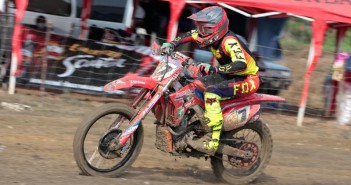 “แซงค์-กฤษฎา” ควบ Honda CRF250R ผงาดแชมป์ซูเปอร์ครอสชิงแชมป์ประเทศไทย สนาม 2 kritsada-crf250r-champ-thai-supercross-r2-003