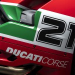 2022-Ducati-Panigale-V2-Bayliss-008