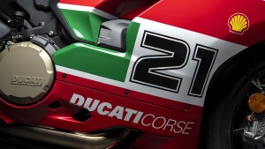 2022-Ducati-Panigale-V2-Bayliss-008