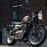 2022-triumph-T120 Gold Line 2