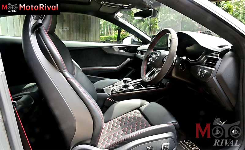 Audi-RS5-interior