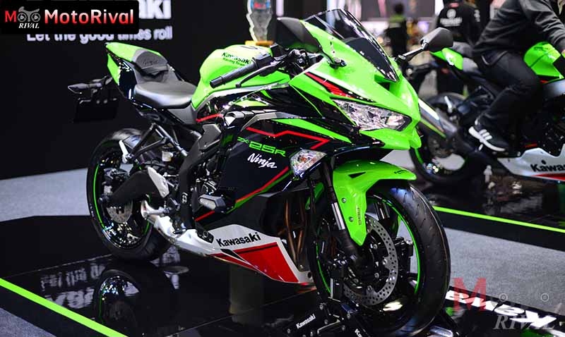 Kawasaki-ZX-25R-BIMS2022