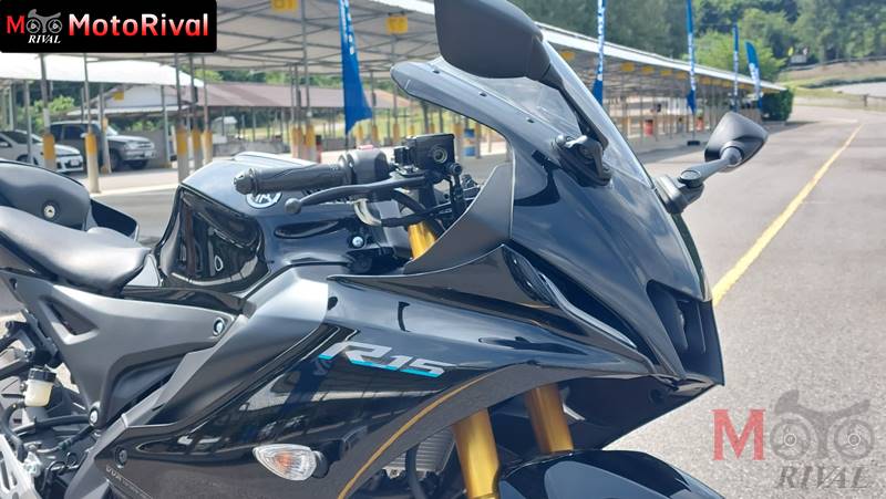 Preview-2022-Yamaha-YZF-R15 (7)