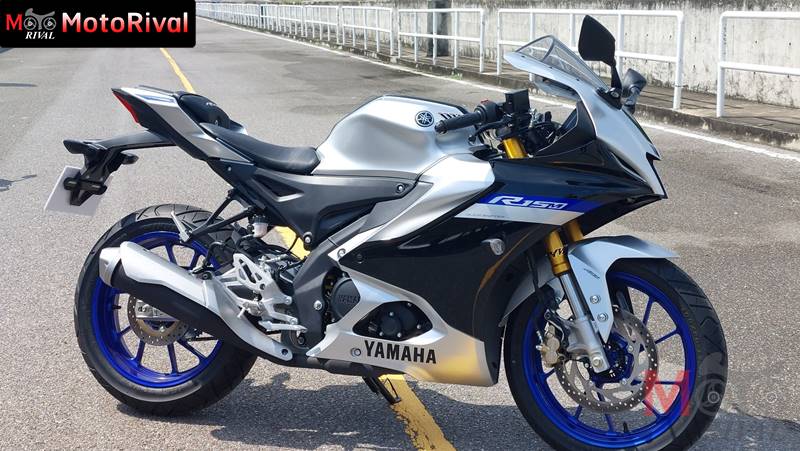 Preview-2022-Yamaha-YZF-R15M-Silver