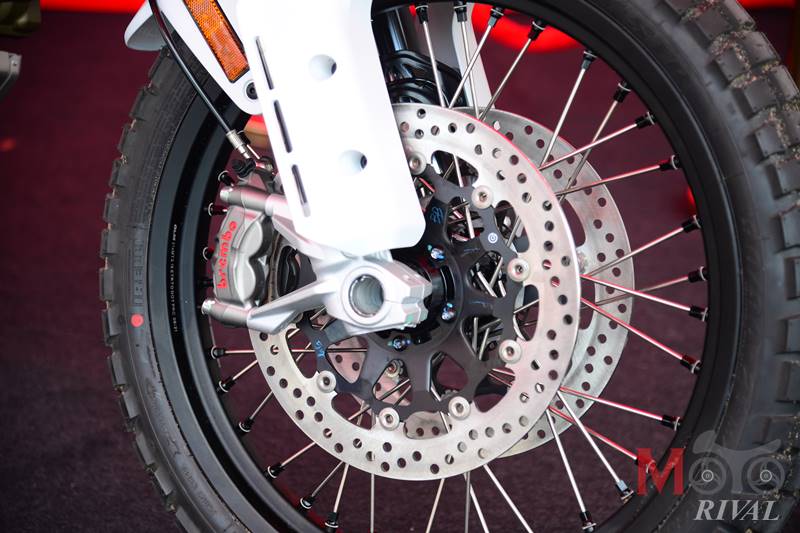Preview-Ducati-Desert-X (2)