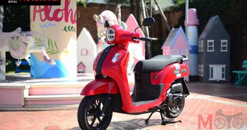 Yamaha ขยายเวลาโปร “Fazzio BUDDY PACK” ซื้อ ฟาซซิโอ้ รับของแถมสุดเฟี้ยวมูลค่า 2,000 บาท Yamaha-Fazzio-125-Hybrid-Connected-red