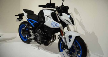 2023 Suzuki GSX-8S ราคา 3.79 แสน 2023 Suzuki GSX-8S